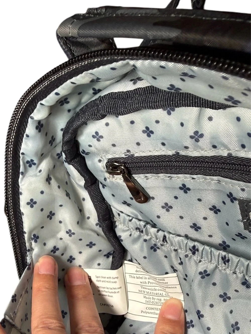 Lug Ranger Crossbody Bag Quilted Navy Camo Travel Purse - Picture 9 of 9